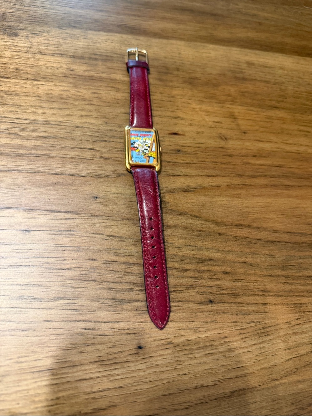 Vintage Lorus Mickey Mouse “Build a Building “ Watch